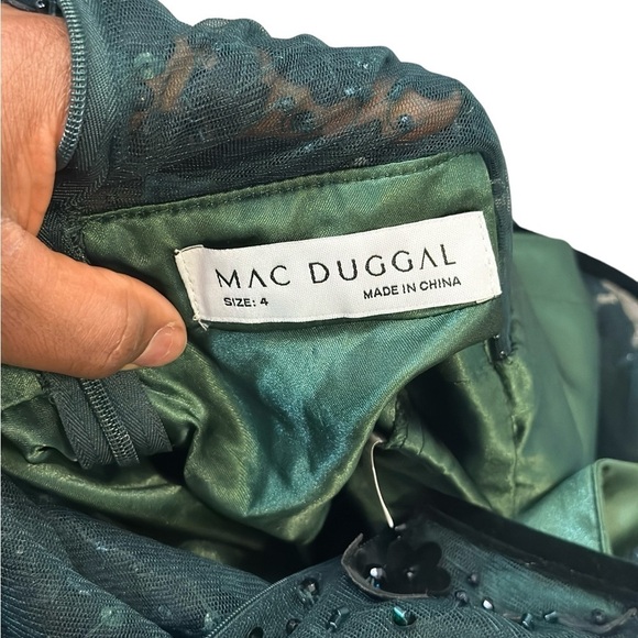 Mac Duggal 67007 Emerald Embellished Illusion Long Sleeve Dress Sz 4 NWT - Picture 4 of 14